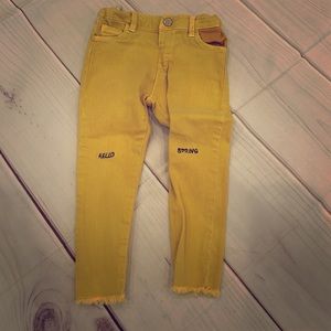 Zara Mustard colored jeans. Size 2/3 years